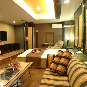 ラブホテル ホテルマーメイド（大人専用）, 三浦市